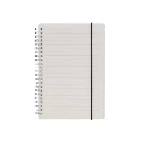Caderno com capa plástica